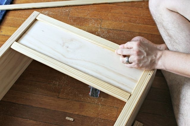 Как сделать декоративный экран на батарею своими руками Как сделать декоративный экран на батарею своими руками