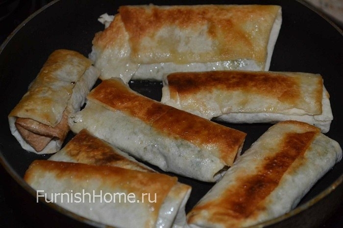 Рулетики из лаваша с сыром и зеленью