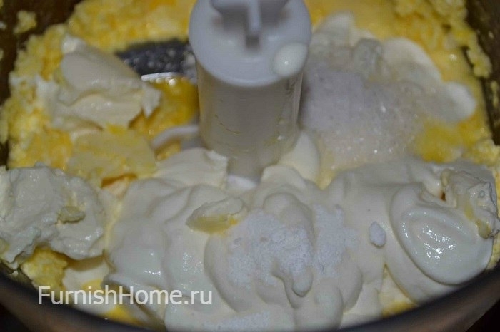 Песочные корзиночки с сыром и баклажанами