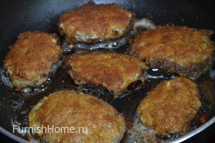 Баклажаны, обжаренные с фаршем