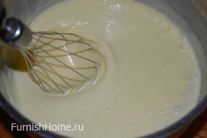 Блины на кефире со сливовым соусом