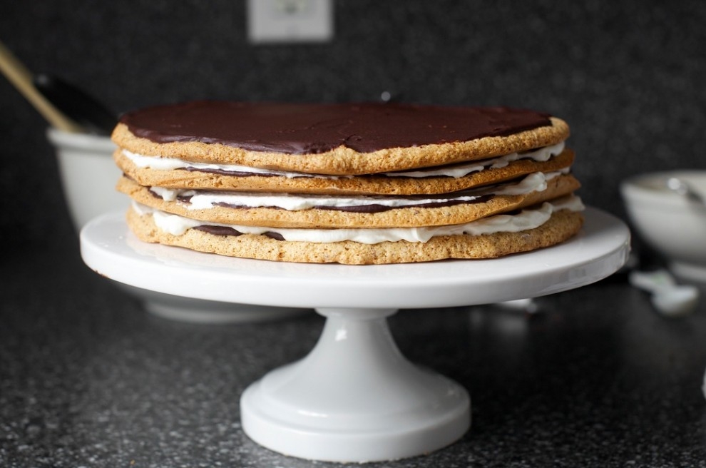 Шоколадно-ореховый торт Шоколадно-ореховый торт