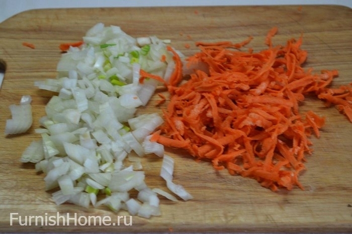 Зеленый борщ с крапивой и стручковой фасолью Зеленый борщ с крапивой и стручковой фасолью