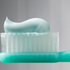 9 очень неожиданных способов применения зубной пасты
