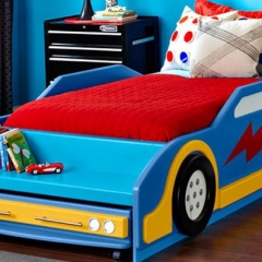Кровать в форме гоночной машины своими руками