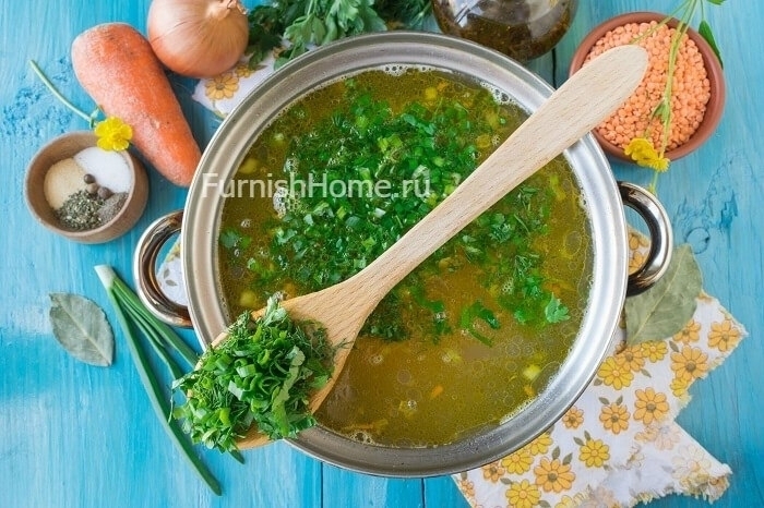 Суп из чечевицы с копчеными ребрышками