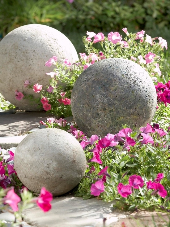 Каменные мячики