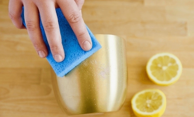 Используйте лимоны для чистки латуни