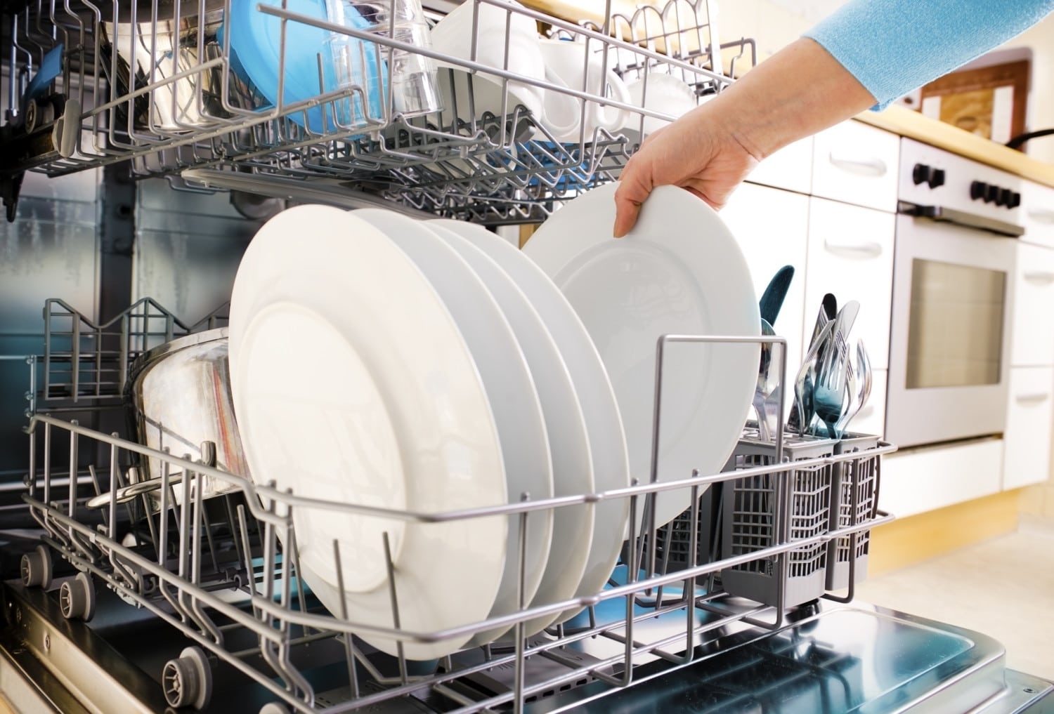 20 удивительных вещей, которые вы можете помыть в посудомоечной машине