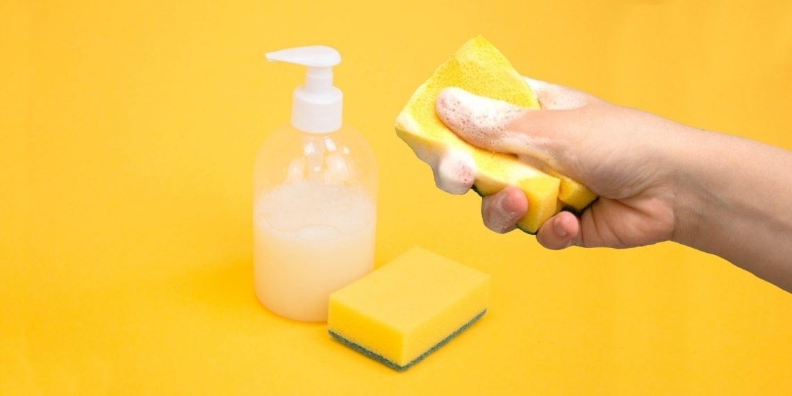 Как мыть эмалированную ванну или раковину еженедельно