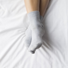 Почему нужно спать в носках?