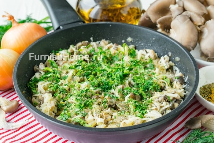 Рулетики из курицы с вешенками и сыром