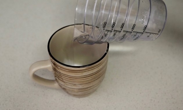 Как очистить чашки от кофейного налета