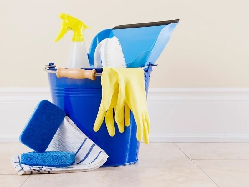 8 способов очистки ванной комнаты с помощью отбеливателя