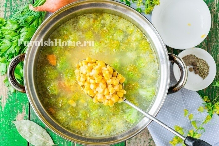 Суп с брокколи и кукурузой