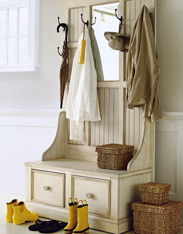 Шкафы для верхней одежды в интерьере прихожейШкафы для верхней одежды в интерьере прихожей