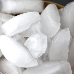 10 полезных способов использовать кубики льда не по назначению
