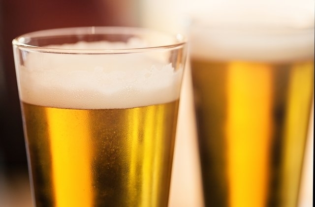 10 удивительных бытовых применений пива