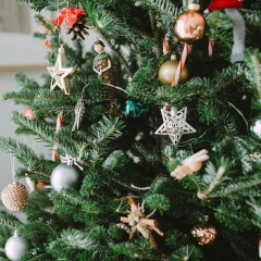 Как украсить новогоднюю елку, как профессионал: подробная инструкция