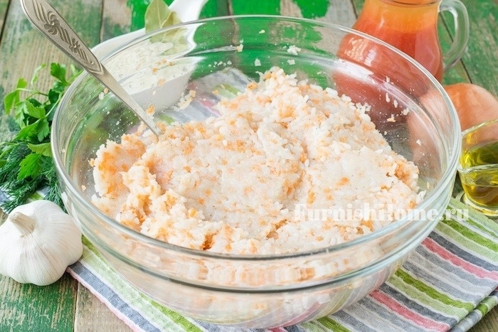 Голубцы из пекинской капусты с куриным филе Голубцы из пекинской капусты с куриным филе