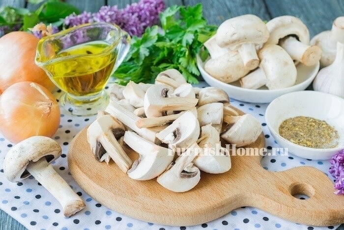 Курица запеченная с грибами