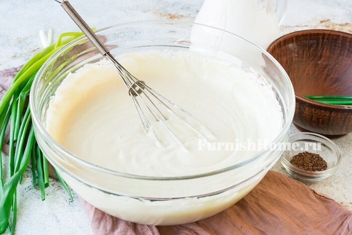 Пирог с яйцом и зеленым луком