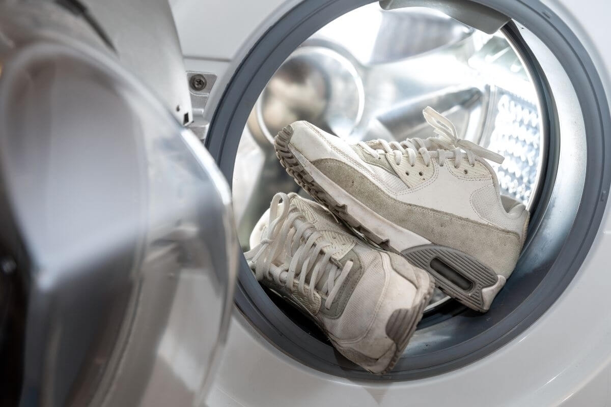 Кроссовки в стиральной машине: рассматриваем все доступные варианты