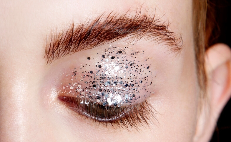 Модные тени для век 2021: что в тренде, сатиновые и гелевые тени для лучшего макияжа глаз 2021 Модные тени для век 2021: что в тренде, сатиновые и гелевые тени для лучшего макияжа глаз 2021