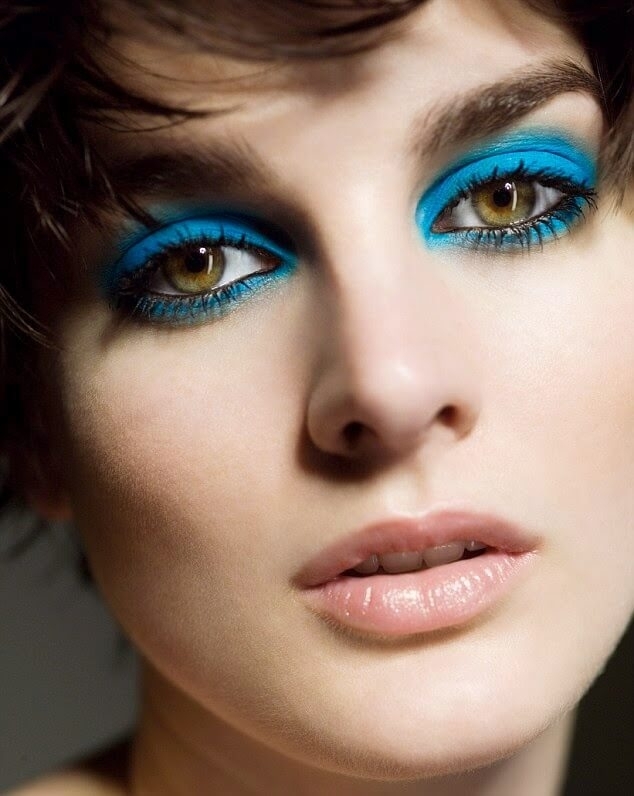 Модные тени для век 2021: что в тренде, сатиновые и гелевые тени для лучшего макияжа глаз 2021 Модные тени для век 2021: что в тренде, сатиновые и гелевые тени для лучшего макияжа глаз 2021