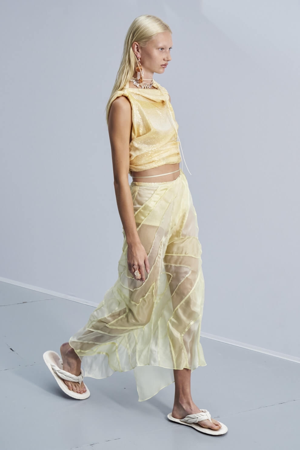 Модные женские юбки 2021: тенденции, образы. С чем носить юбку девушке в 2021 Модные женские юбки 2021: тенденции, образы. С чем носить юбку девушке в 2021