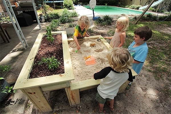 Как построить детскую песочницу. Мастер-класс
