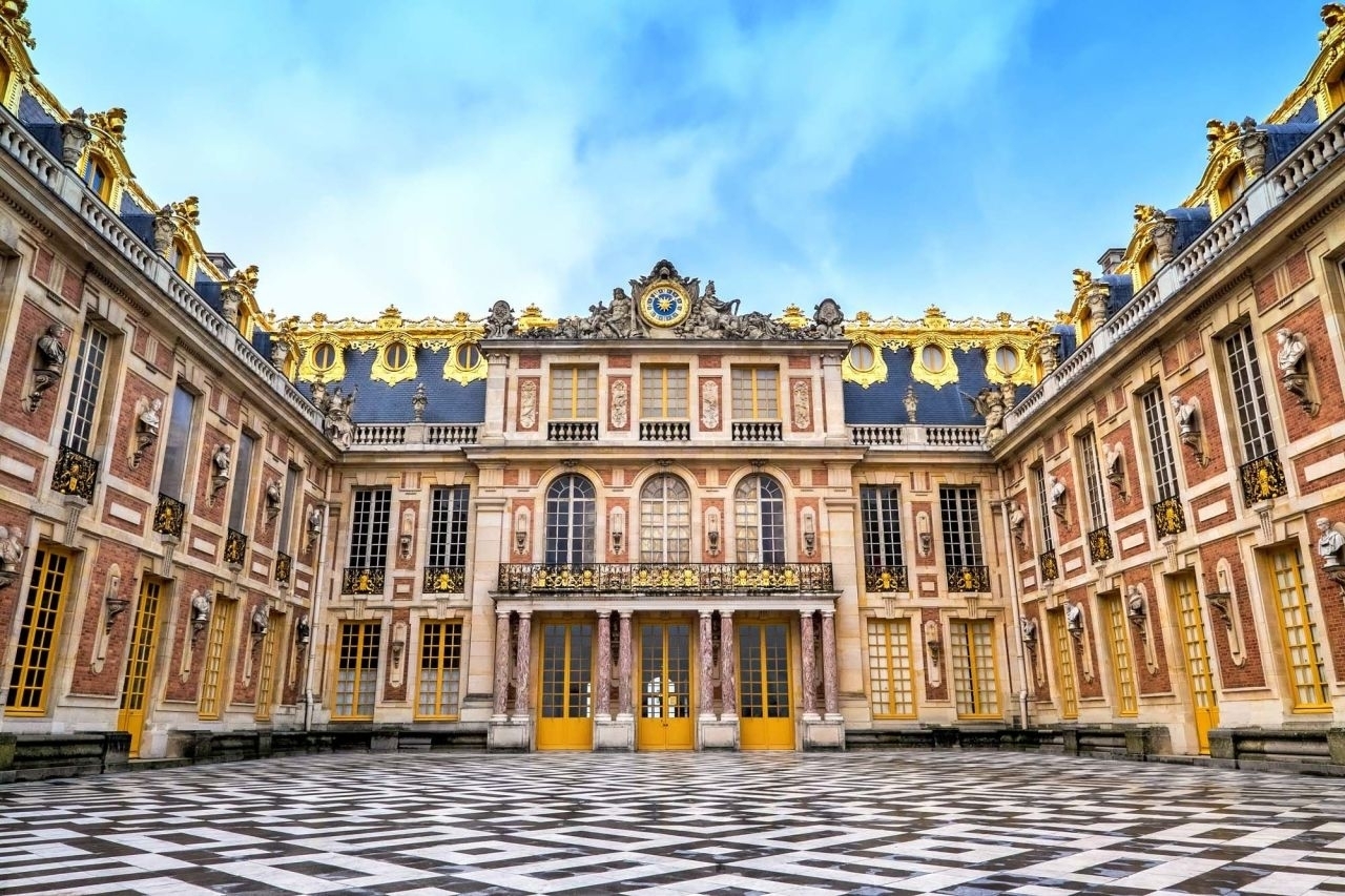 Версальский дворец открывает собственный отель