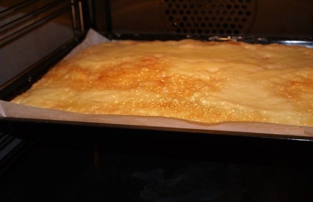 Творожный пирог с запеченным лимонным кремом