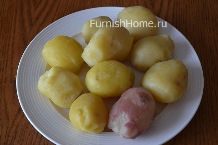 Ароматная картошка, запеченная под сыром
