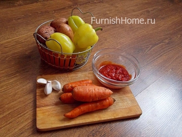 Картофель с овощами, запеченный в рукаве