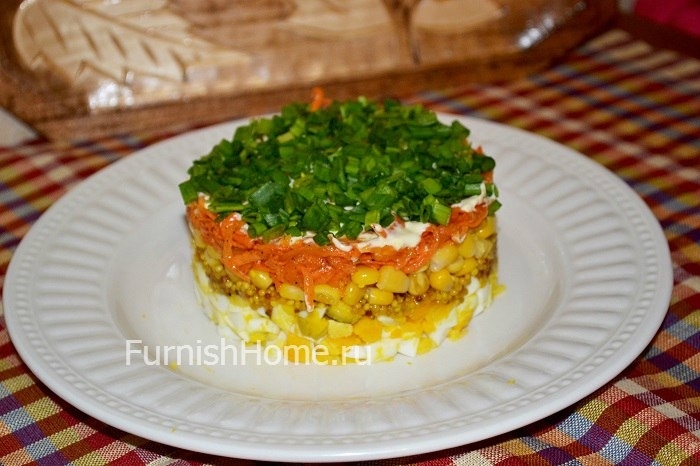 Салат с кукурузой и корейской морковкой Салат с кукурузой и корейской морковкой