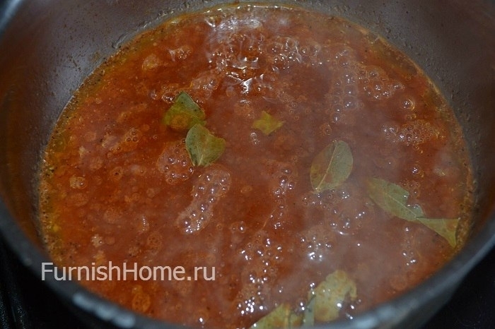 Маринованная скумбрия в томатном соусе