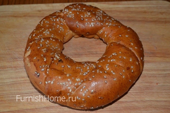 Бублик с сыром и колбасой