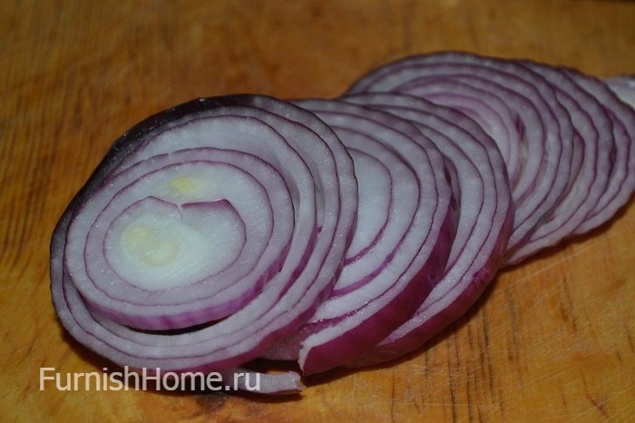 Закуска из картофеля, сельди и лука