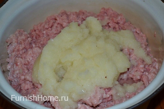 Фаршированный перец с мясом и рисом