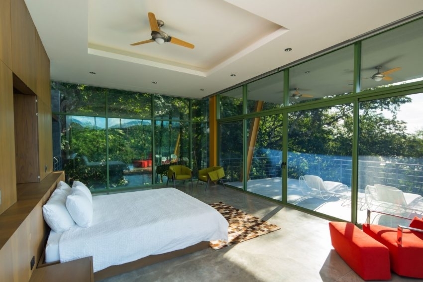 Современный роскошный дом в тропиках Коста-Рике