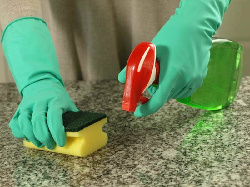 Как очистить домашние гранитные поверхности