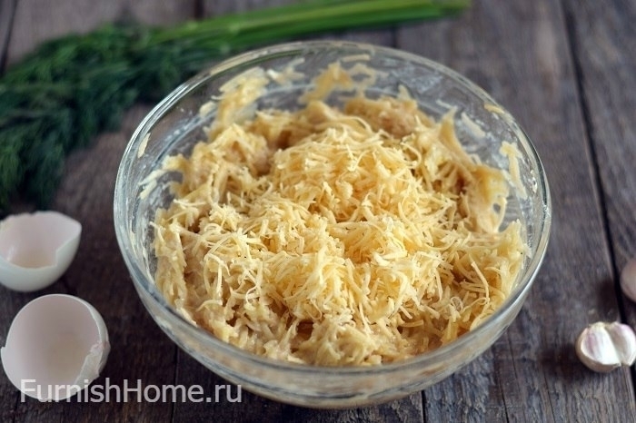 Картофельные драники с сыром и зеленью