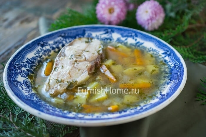 Рыбный суп из толстолобика с картофелем