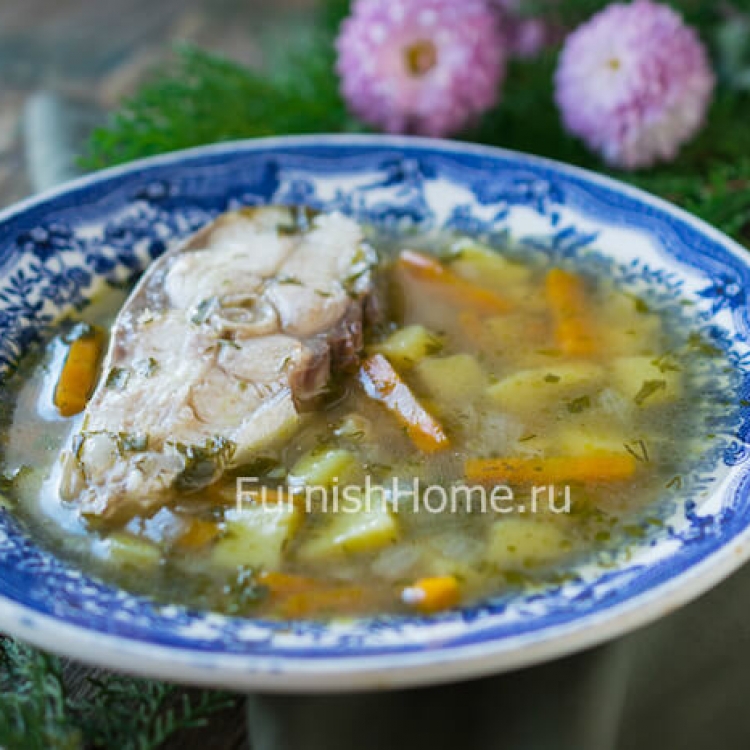 Рыбный суп из толстолобика с картофелем