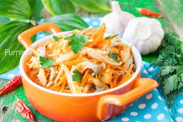 Вешенки по-корейски с морковью и луком