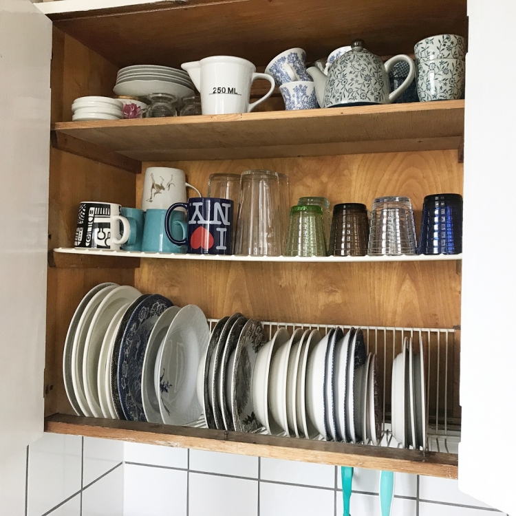 В Финляндии набирает популярность специальный шкаф для сушки посуды