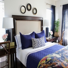 Как красиво разложить подушки на кровати: 12 вариантов