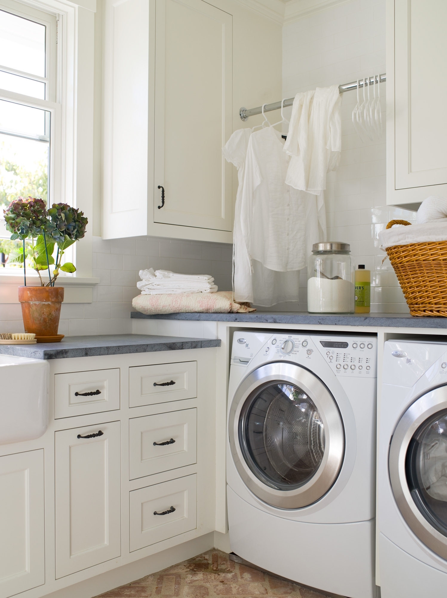 Как очистить стиральную машину, чтобы ваше белье при стирке всегда было свежим