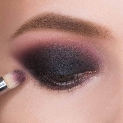 Макияж Smoky Eyes в 2021: как сделать смоки айс пошагово, инструкции, фото готового мейка